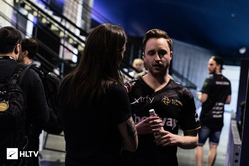 [CS:GO] GeT_RiGhT: «Очень непривычно видеть Xizt’а в футболке FaZe”