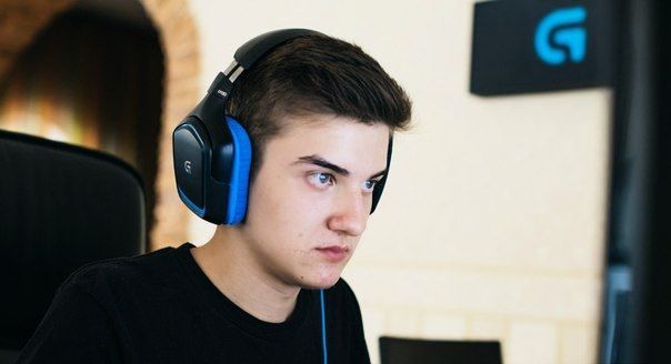 [Dota 2] Сhervyaki распались. Их слот в закрытой квалификации China Dota2 Supermajor заняли Saint’s Squad